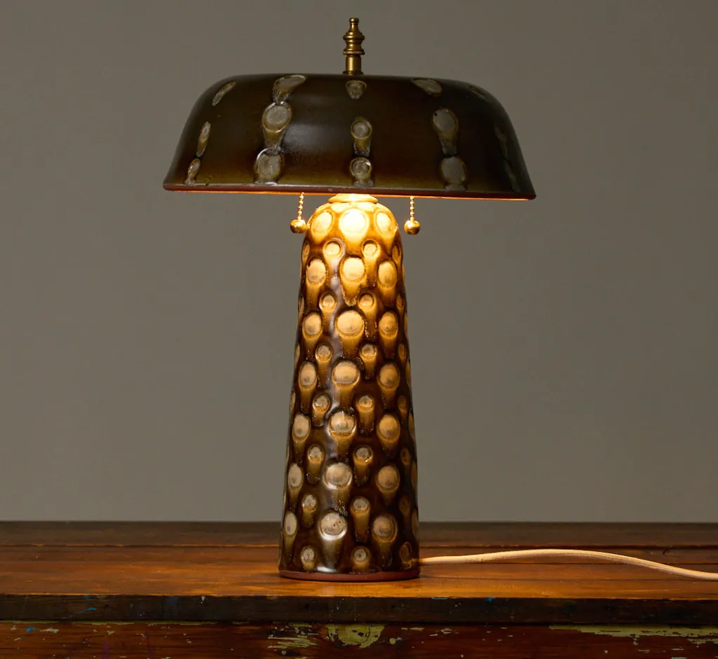 Pierce & Ward CASA ALFARERA POLKA LAMP IN CARAMEL BROWN WITH CREAM DOTS | Lighting