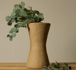 Pierce & Ward EARTH VASE BY SERAX | Vessels