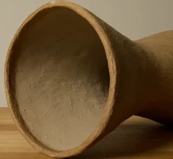 Pierce & Ward EARTH VASE BY SERAX | Vessels