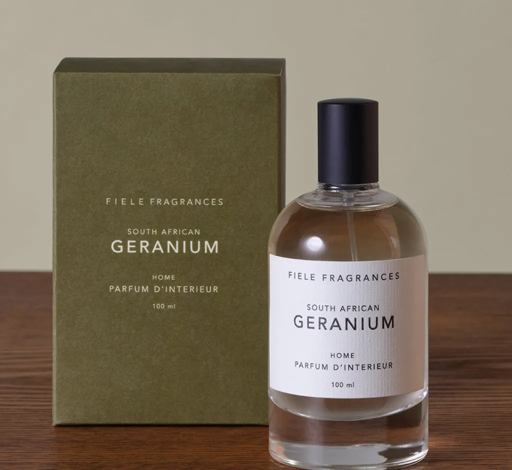 Pierce & Ward FIELE FRAGRANCES ROOM SPRAY IN GERANIUM | Apothecary