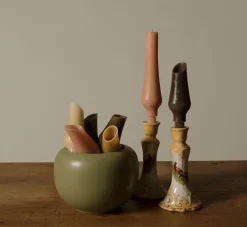 Pierce & Ward HANDS VASE CANDLE IN DARK | Candlesticks & Candles