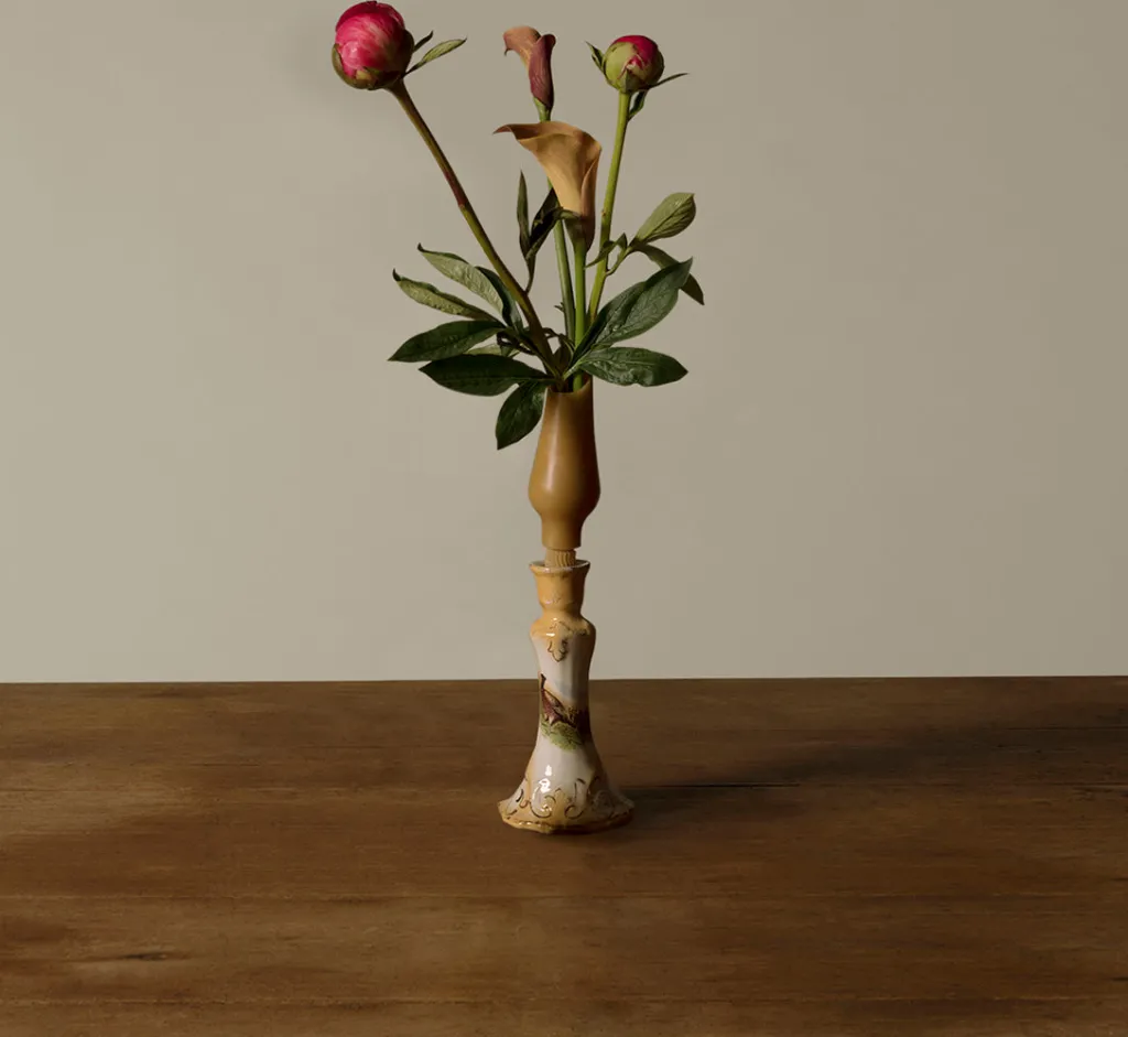 Pierce & Ward HANDS VASE CANDLE IN NATURAL | Candlesticks & Candles