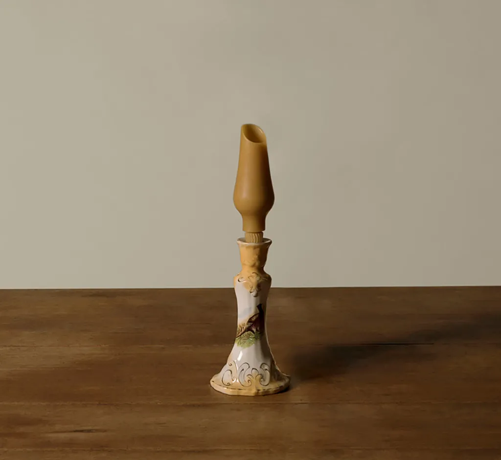 Pierce & Ward HANDS VASE CANDLE IN NATURAL | Candlesticks & Candles