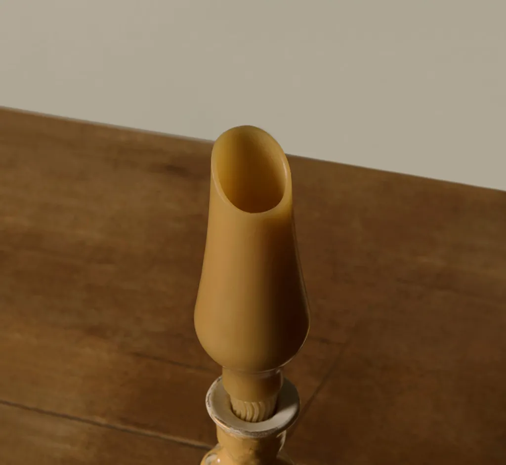 Pierce & Ward HANDS VASE CANDLE IN NATURAL | Candlesticks & Candles