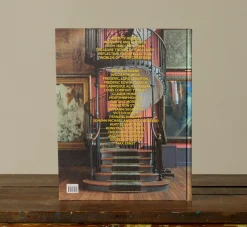 Pierce & Ward IN THE TEMPLE OF SELF: THE ARTIST'S RESIDENCE AS A TOTAL WORK OF ART BOOK | Books & Bookends