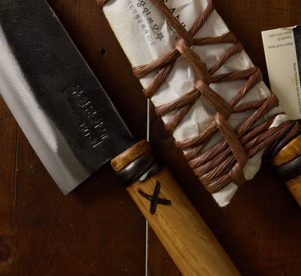 Pierce & Ward MASTER SHIN'S ANVIL KITCHEN KNIFE MEDIUM | Kitchen