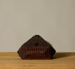 Pierce & Ward PYRAMID TRAMP ART BOX WITH PORTRAIT INSIDE | Boxes