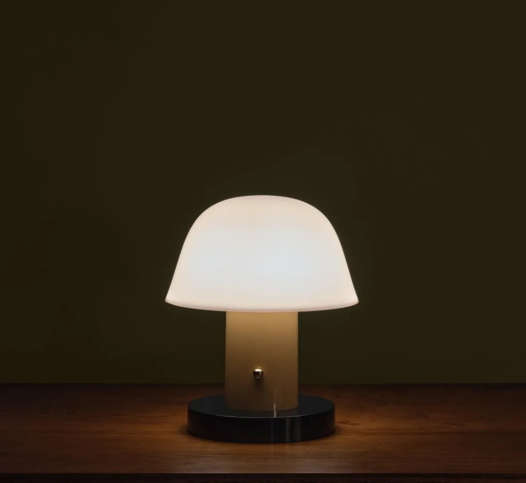 Pierce & Ward SETAGO PORTABLE LAMP JH27 IN NUDE/FOREST | Lighting