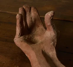 Pierce & Ward STUDIO ART HAND SCULPTURE | Ceramics | Objets D'Art