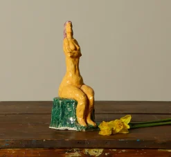 Pierce & Ward STUDIO ART SEATED WOMAN SCULPTURE | Ceramics | Objets D'Art