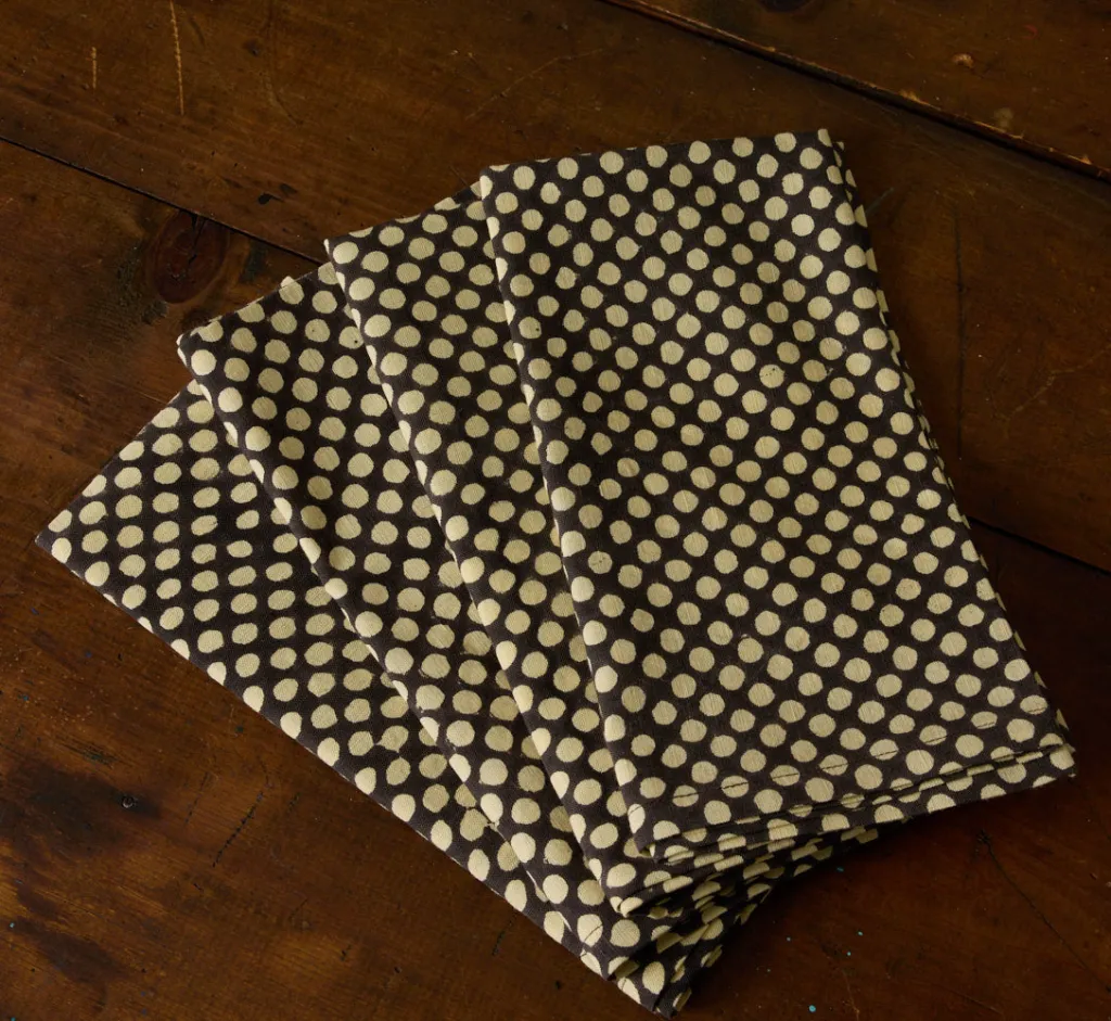 Pierce & Ward VESUVIUS NAPKIN SET BY STUDIO FORD | Kitchen | Gifts